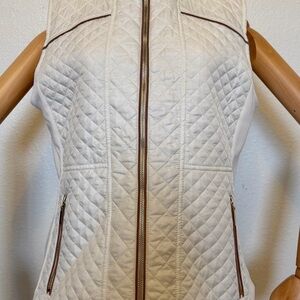 Women's Quilted Sleeveless Vest in White with Contrast Trim